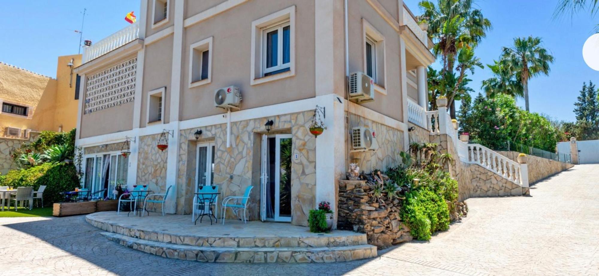 Villa Paraisos Фуэнхирола Экстерьер фото